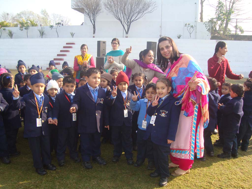 Schools in Garhshankar